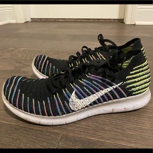 NIKE Natural flyknit sneakers women’s 10 rainbow